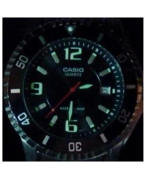 Men Classic Diver Japan Quartz Analog Watch CASIO MTD-1053D-1AVES Black Dial 42mm image 2