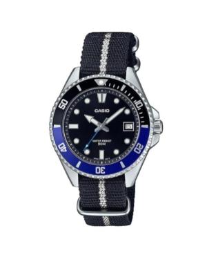 Men Sports Japan Quartz Analog Watch CASIO MDV-10C-1A2VEF Schwarz Dial 38.5mm